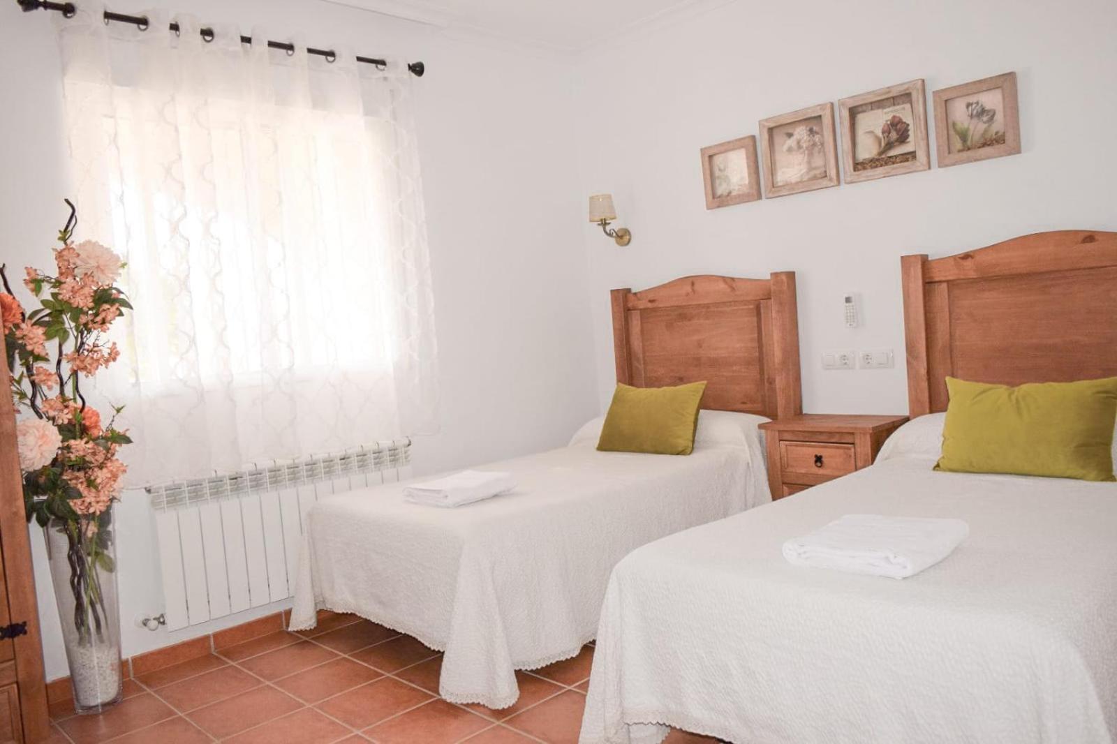 La Casona Del Bullaque Villa El Robledo  Eksteriør bilde